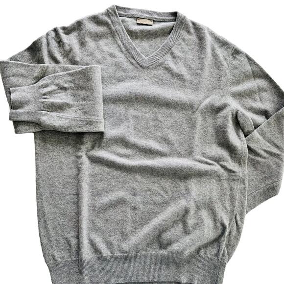 Mantovani Studio Men's Cashmere V-Neck Sweater Pullover Grey Size Medium - Picture 2 of 6
